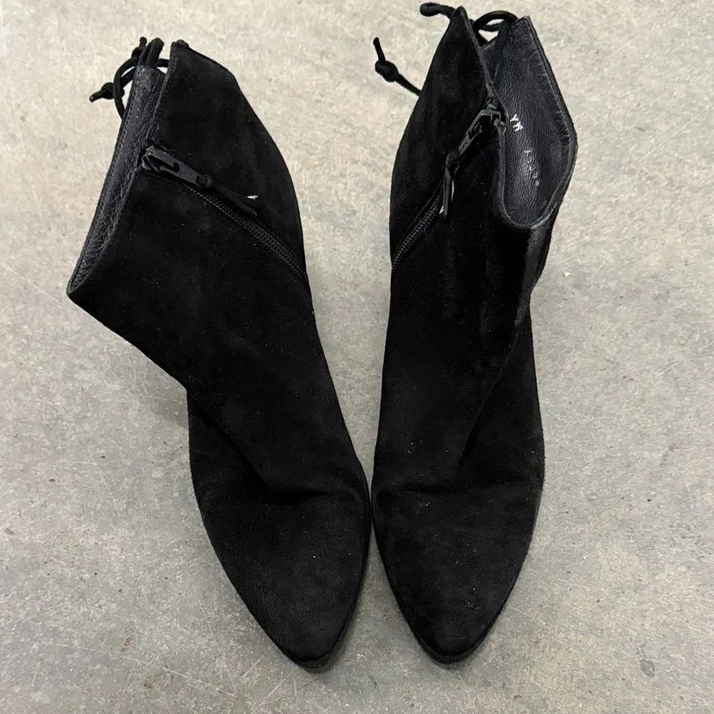 Stuart Weitzman Black Suede Heeled Boots